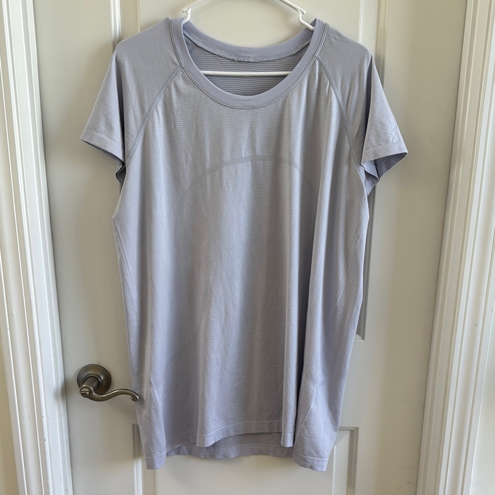 Lululemon swiftly tech short sleeve 2.0 color serene blue